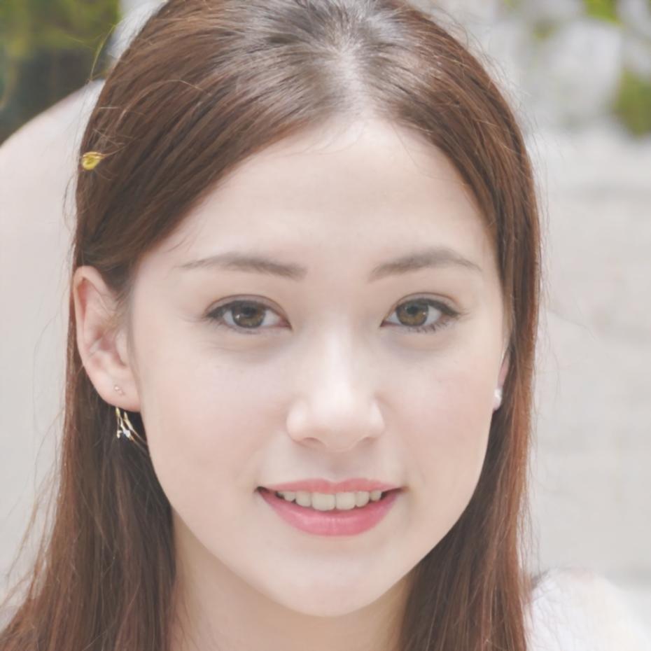 Sienna Kowalski explaining valuation concepts